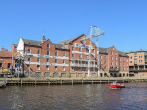 12 Woodsmill Quay